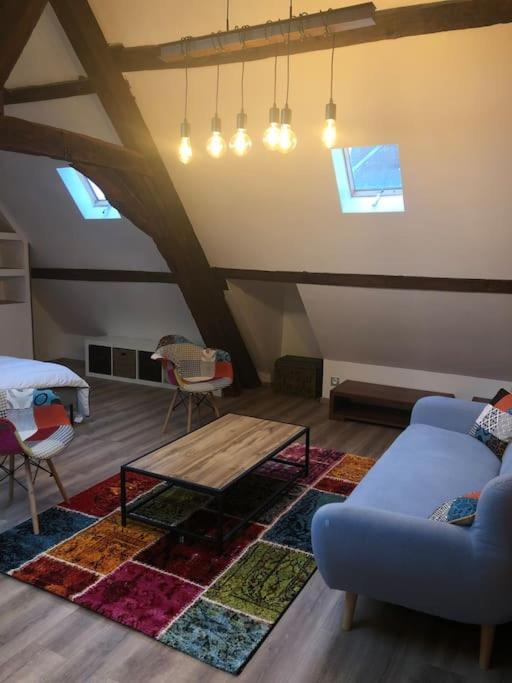 Suite De Charme Au Pied De La Cathedrale Laon Exteriér fotografie